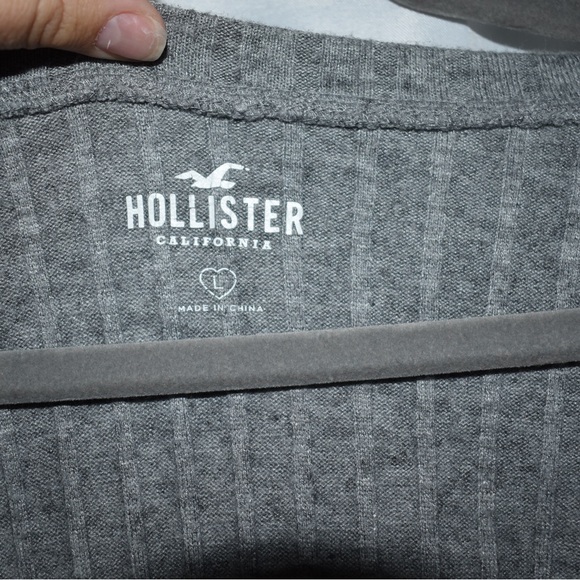 WOMENS HOLLISTER GRAY KNIT TOP - Picture 3 of 4